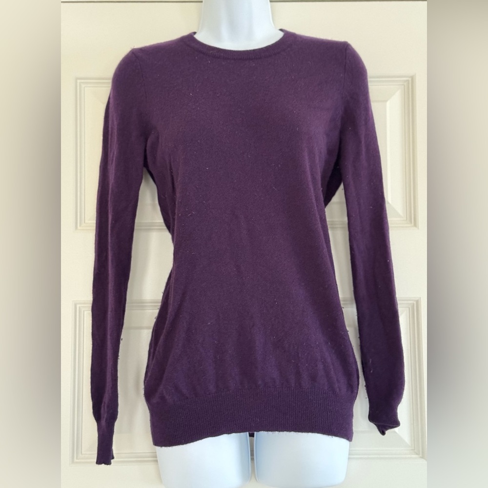 Cashmere sweater